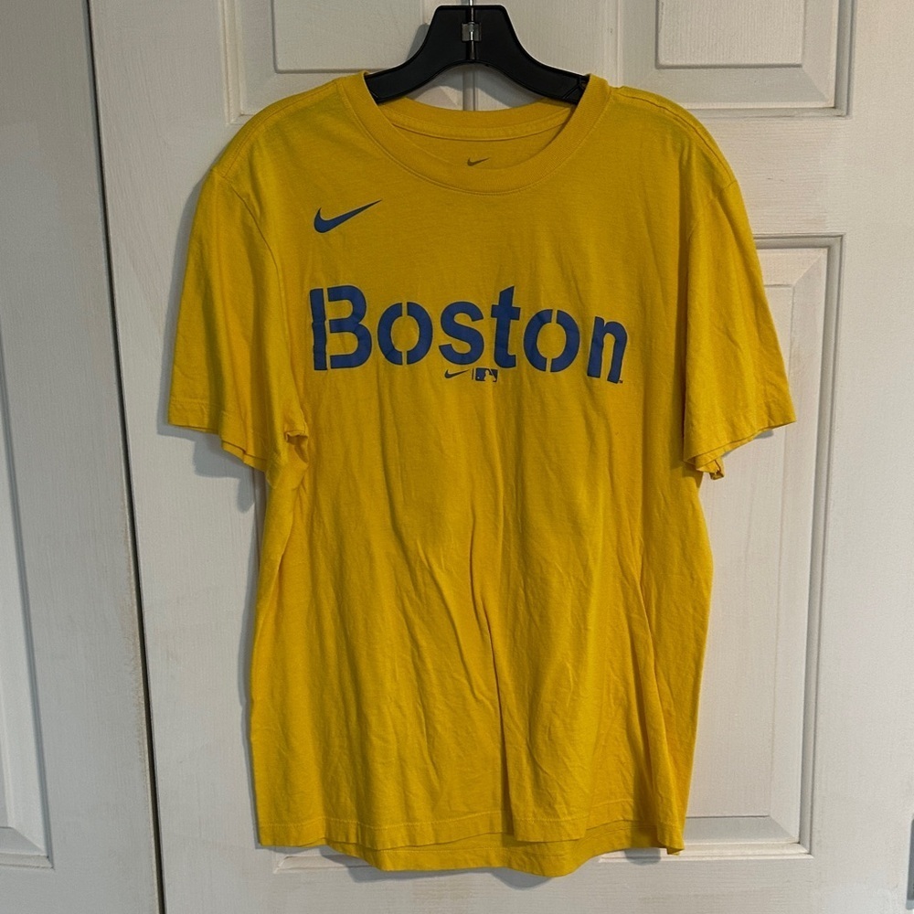 Nike Boston Devers yellow tshirt size medium